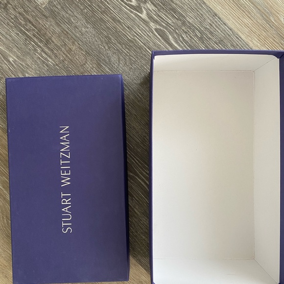 Stuart Weitzman Pump - never worn - Picture 10 of 11